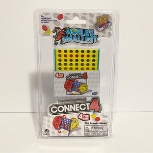 Worlds Smallest Connect 4 Board Game Miniature 2021 New Gift